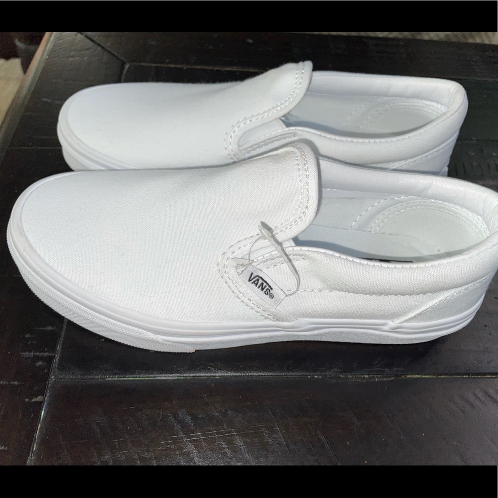 NWOT KIDS VANS